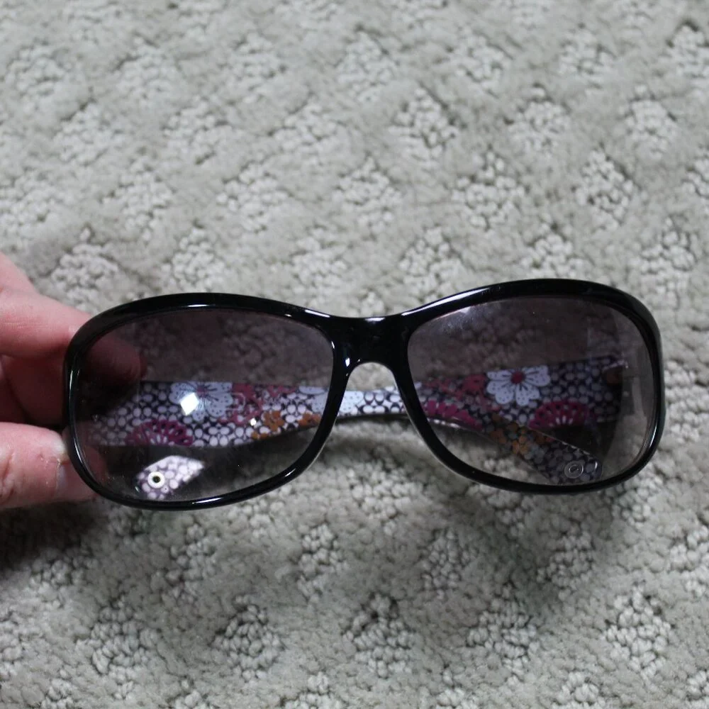 Coach 'Sarah' S437 Sunglasses with Case and COA